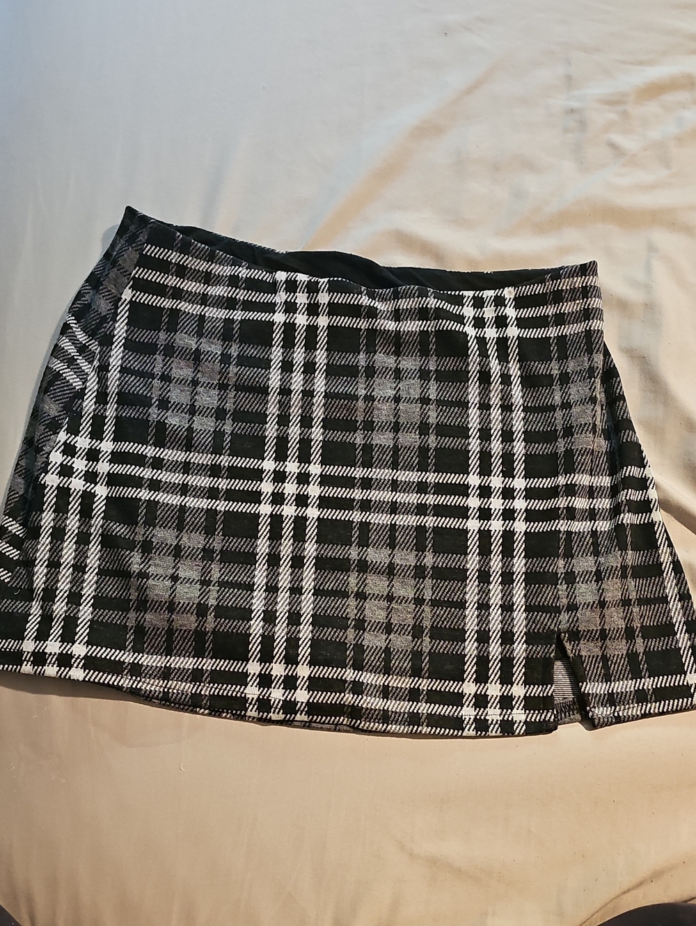 Black & White Plaid A-Line Skort American Eagle Size Medium Like New